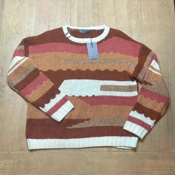 NWT Elsamanda sweater size Medium. - Picture 1 of 7